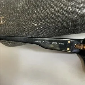 Chanel Gold CC Logo Sunglasses Black 01452 94305 Women Used Near MINT CHANEL COCO Gold Logos 01452 94305 CC Sunglasses  main image 4